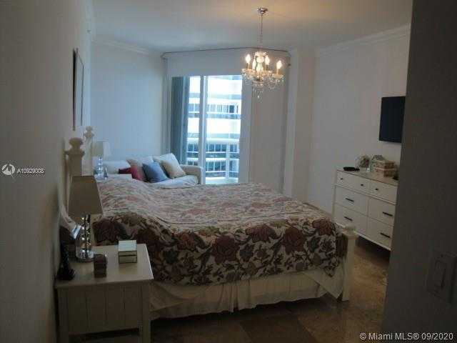 Small Image of 9595 COLLINS AVE #N11J, Surfside Number 25