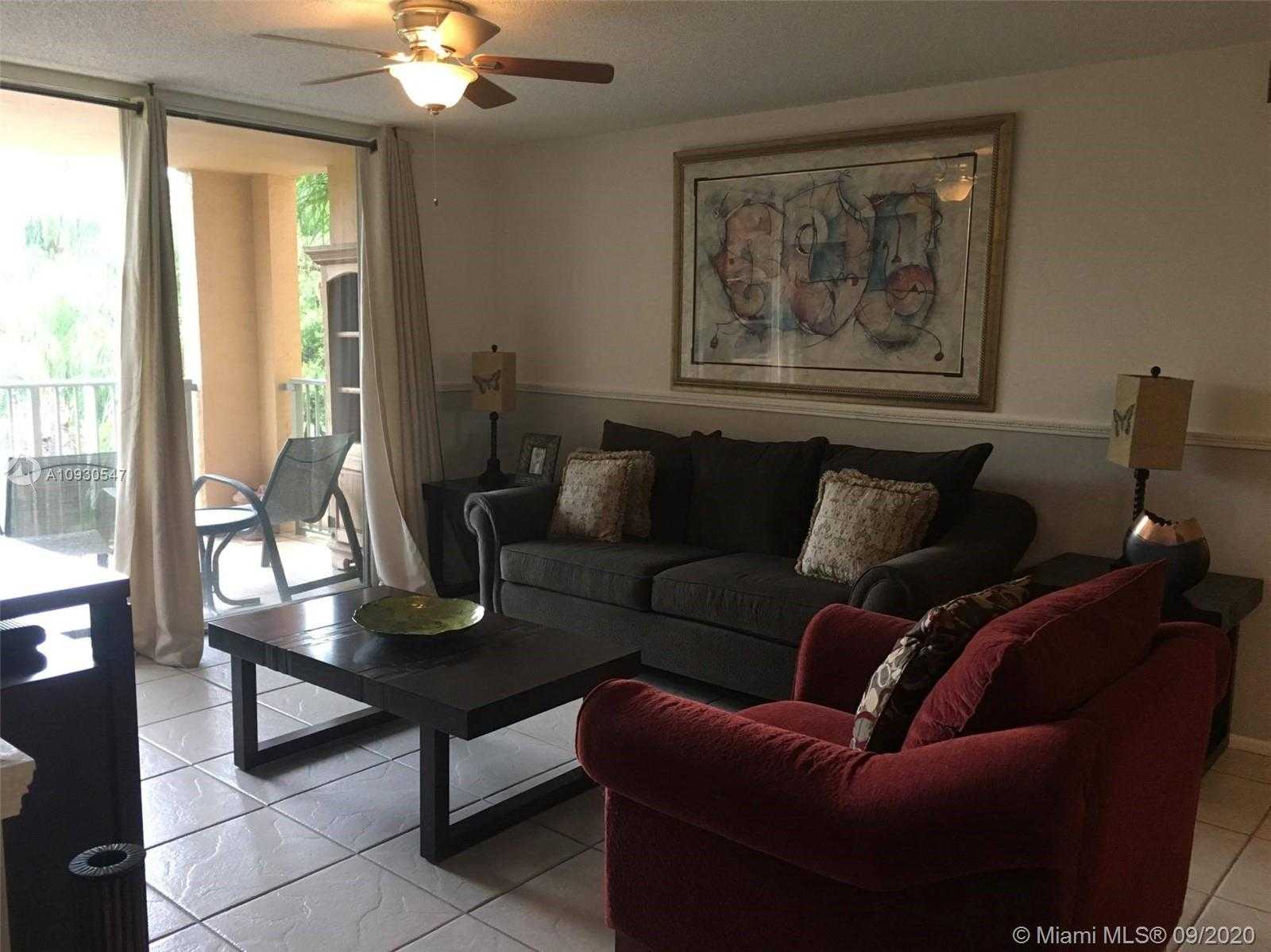 Small Image of 19999 E COUNTRY CLUB DR #303, Aventura Number 4