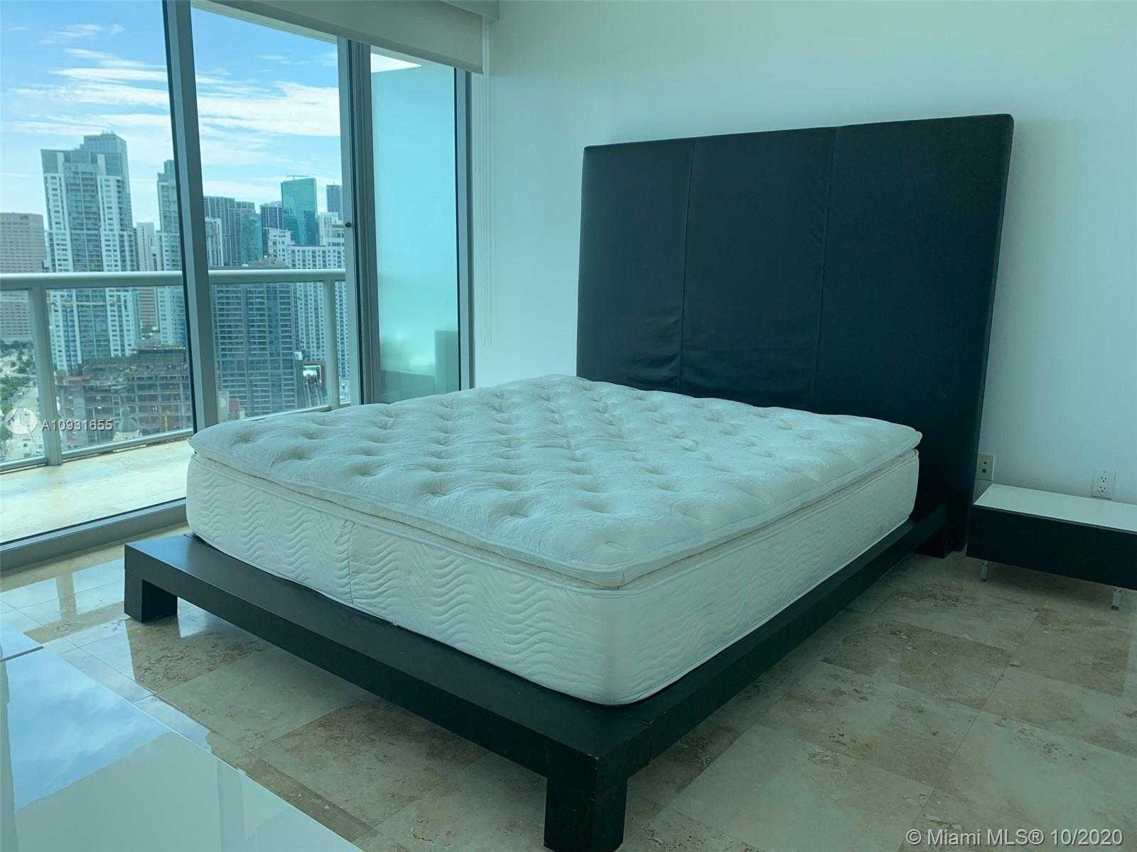 Small Image of 888 BISCAYNE BLVD #3906, Miami Number 3