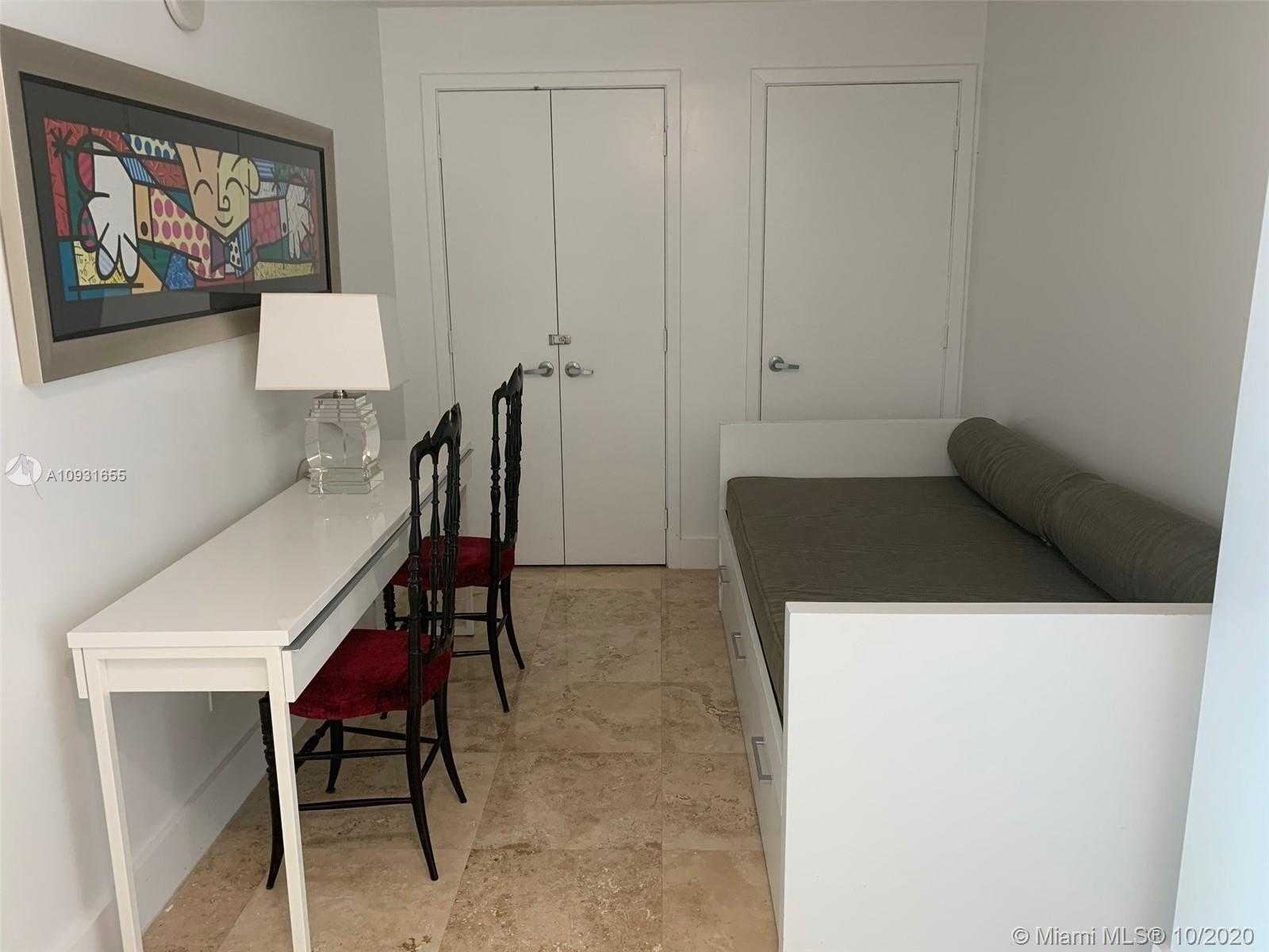 Small Image of 888 BISCAYNE BLVD #3906, Miami Number 9