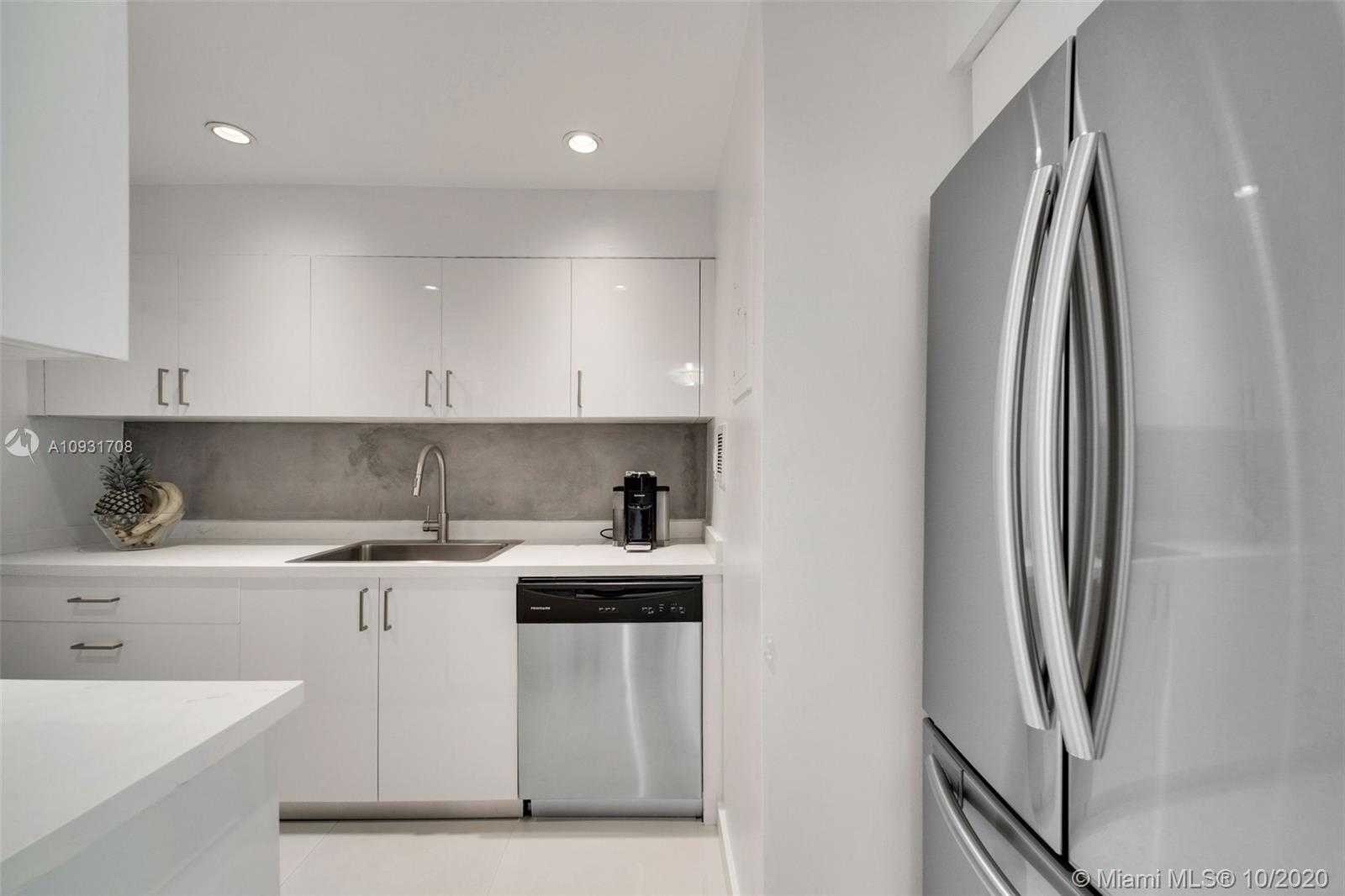 Small Image of 1200 WEST AVE #906, Miami Beach Number 9