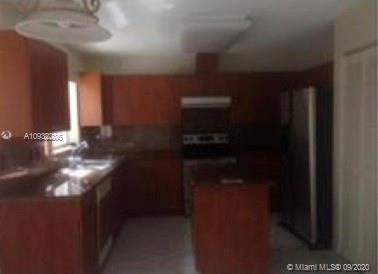 Small Image of 18787 NORTH WEST 80TH AVE #18787, Hialeah Number 13