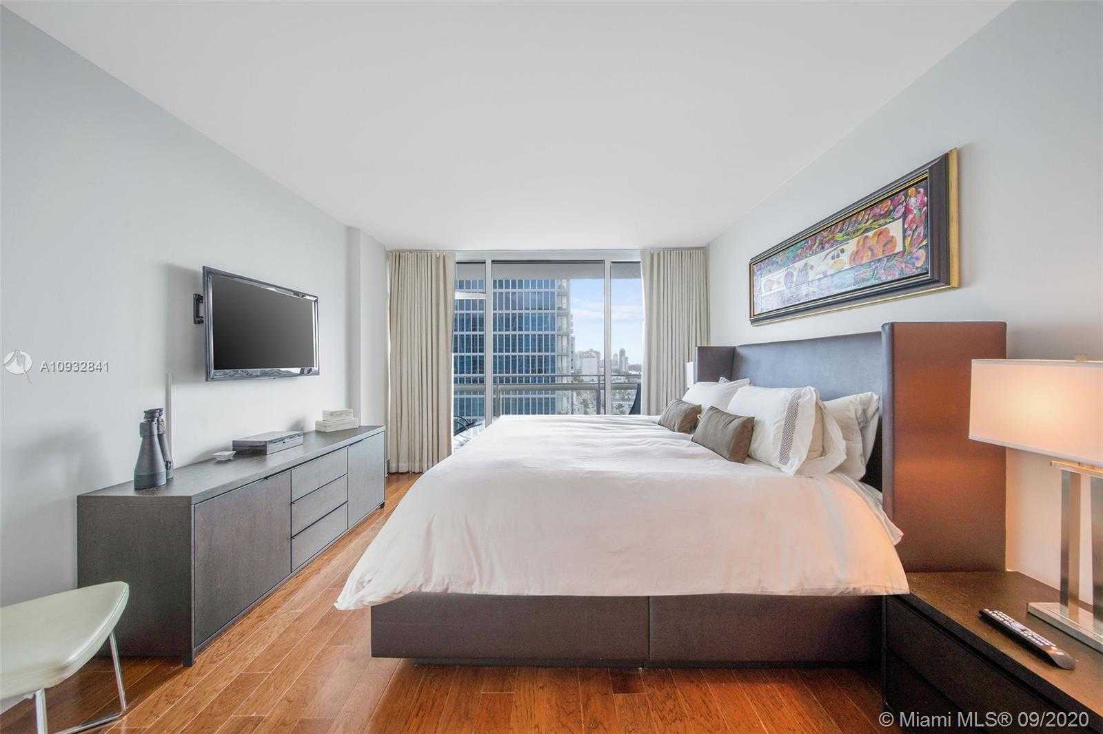 Small Image of 6801 COLLINS AVE #1102, Miami Beach Number 13