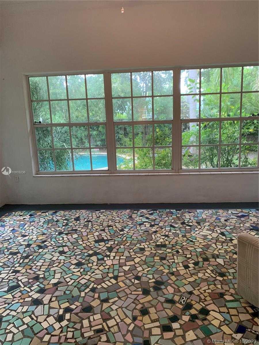 Small Image of 7607 NORTH EAST 7TH AVE, Miami Number 22