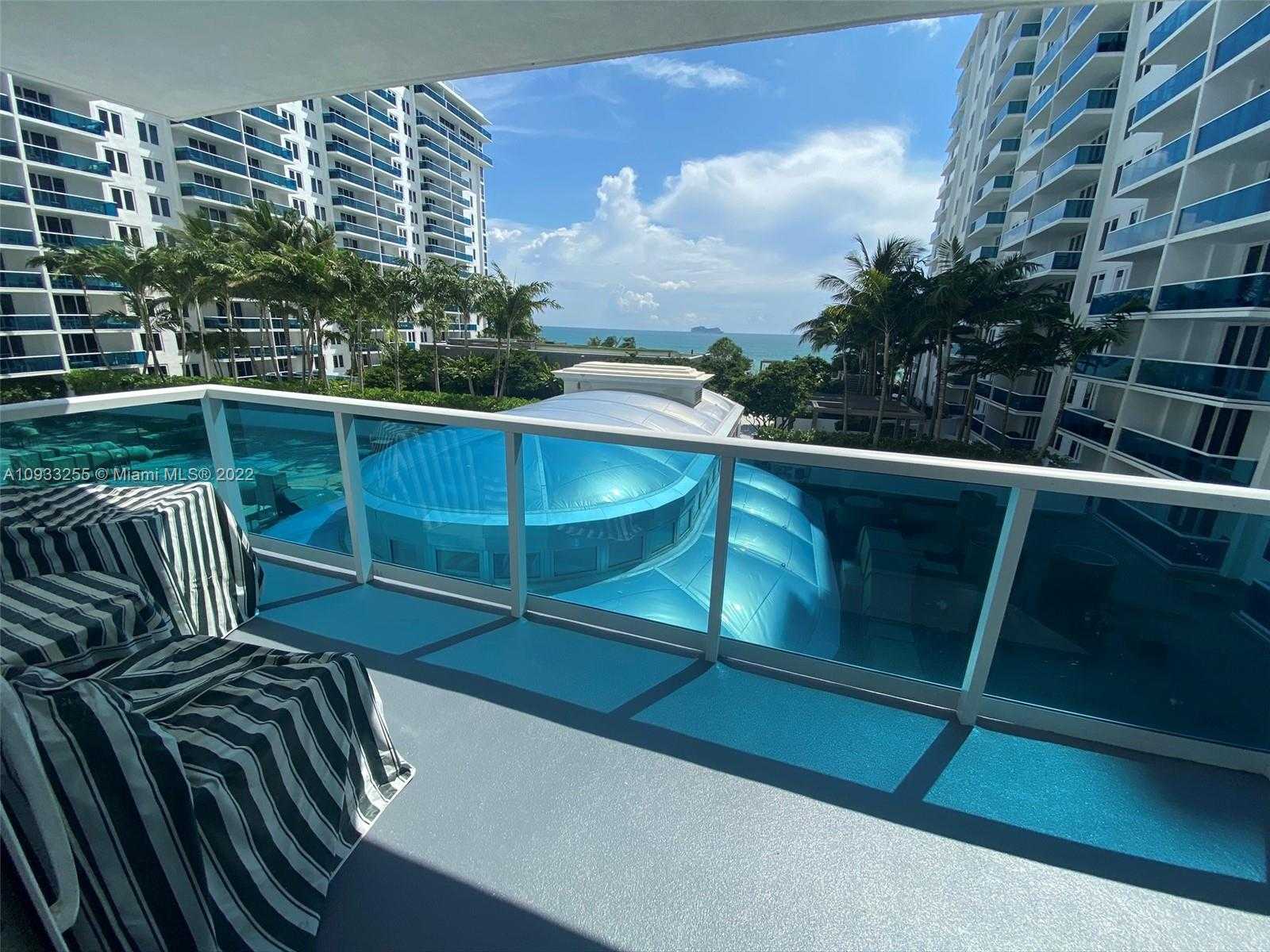 Small Image of 2301 COLLINS AVE #525, Miami Beach Number 8