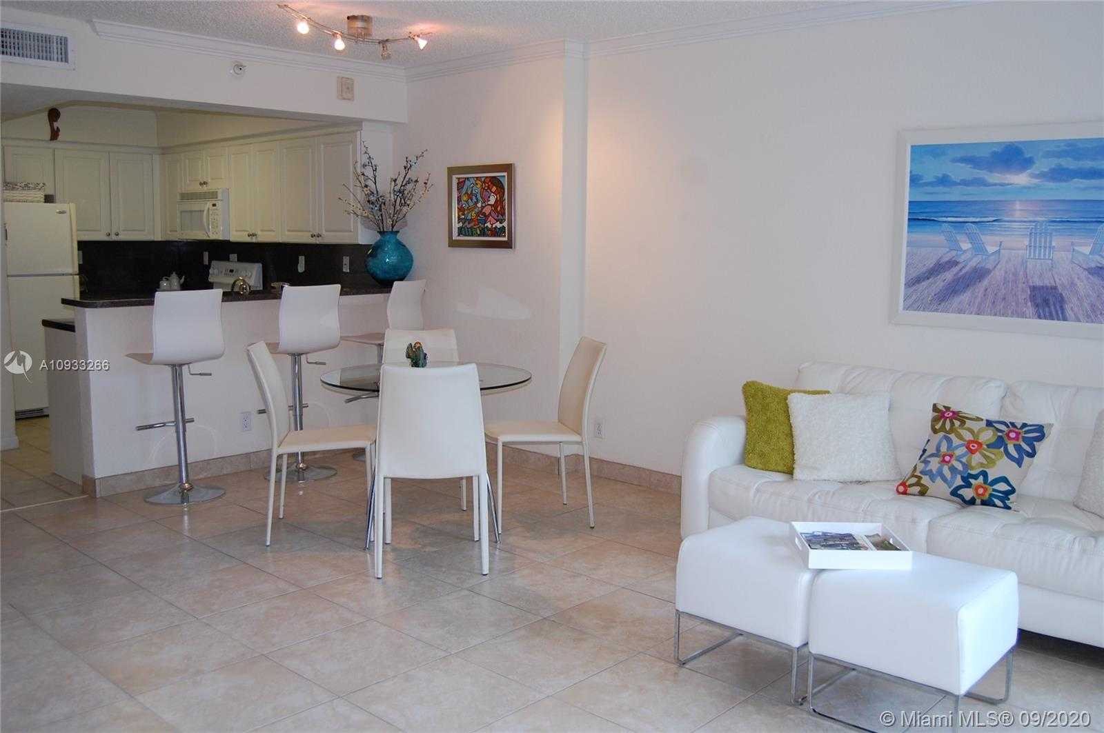 Small Image of 2501 SOUTH OCEAN DR #L17, Hollywood Number 4
