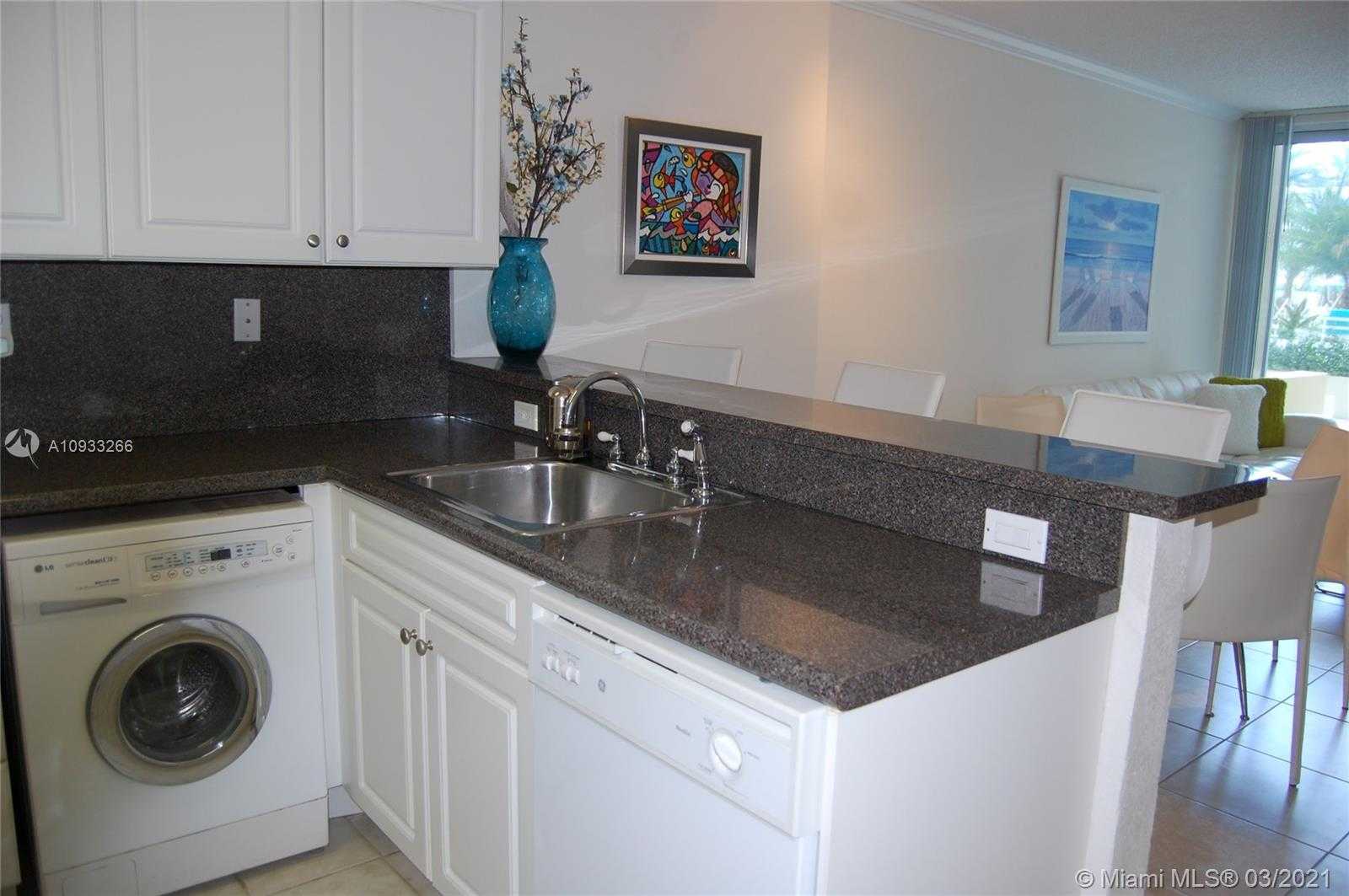 Small Image of 2501 SOUTH OCEAN DR #L17, Hollywood Number 8