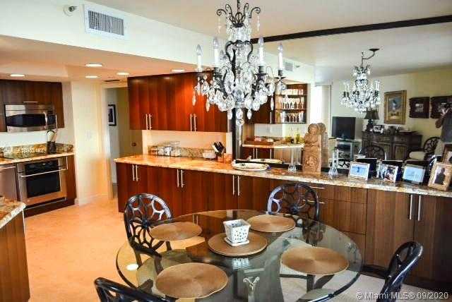 Small Image of 5070 N Ocean Dr, Riviera Beach, FL 33404, USA Number 13