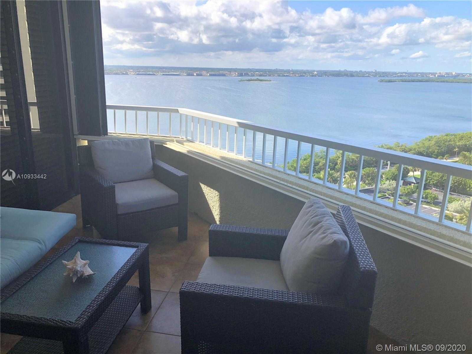 Small Image of 5070 N Ocean Dr, Riviera Beach, FL 33404, USA Number 18