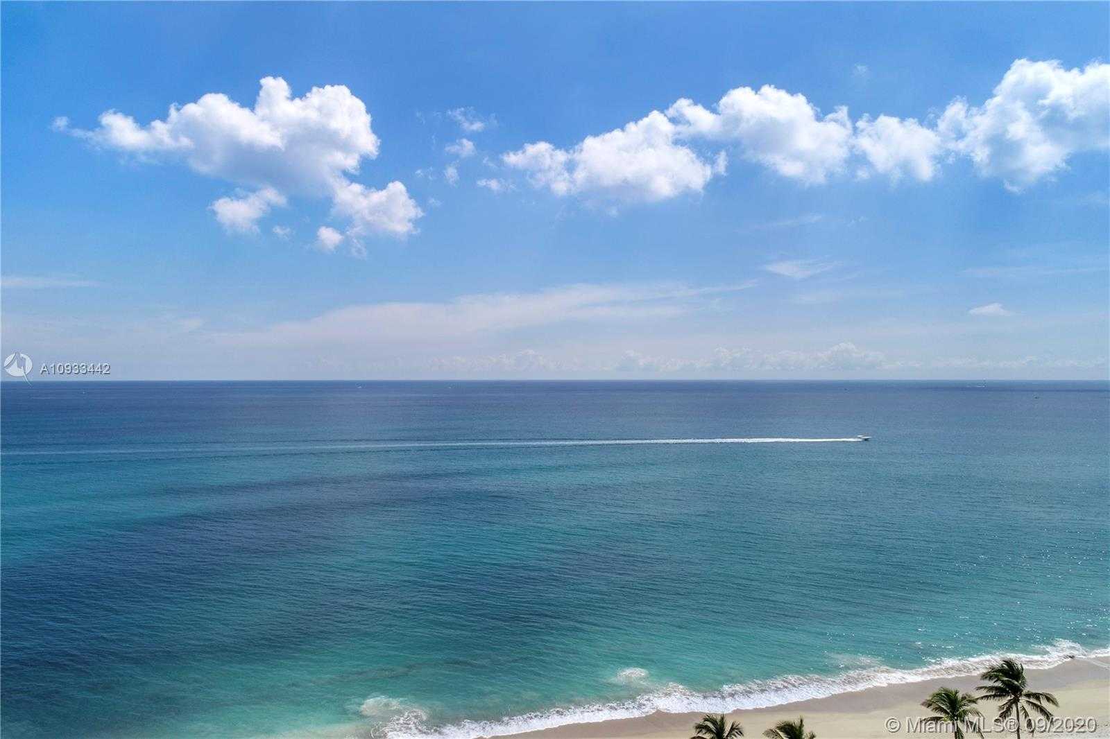 Small Image of 5070 N Ocean Dr, Riviera Beach, FL 33404, USA Number 21