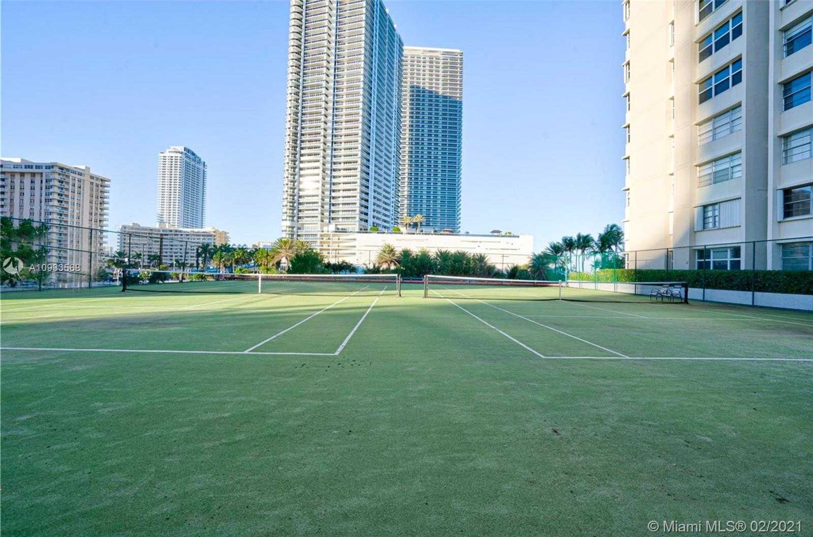 Small Image of 1904 SOUTH OCEAN DR #TS206, Hallandale Beach Number 5