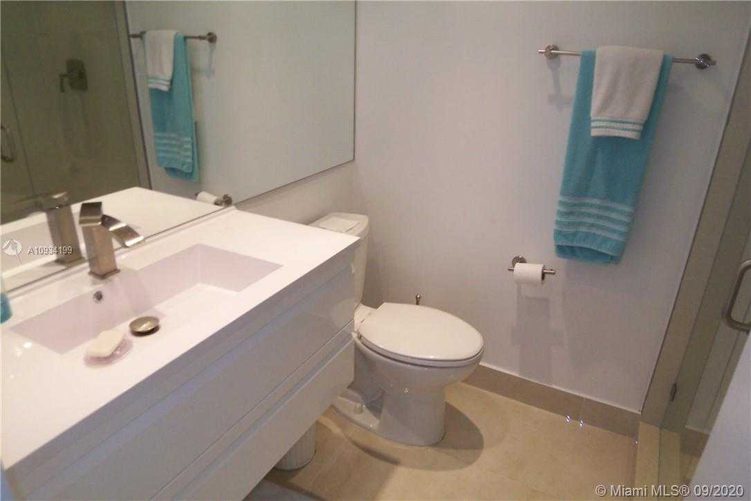 Small Image of 5161 COLLINS AV #806, Miami Beach Number 18