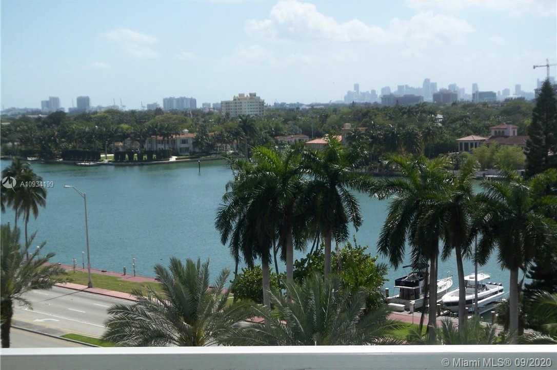 Small Image of 5161 COLLINS AV #806, Miami Beach Number 2