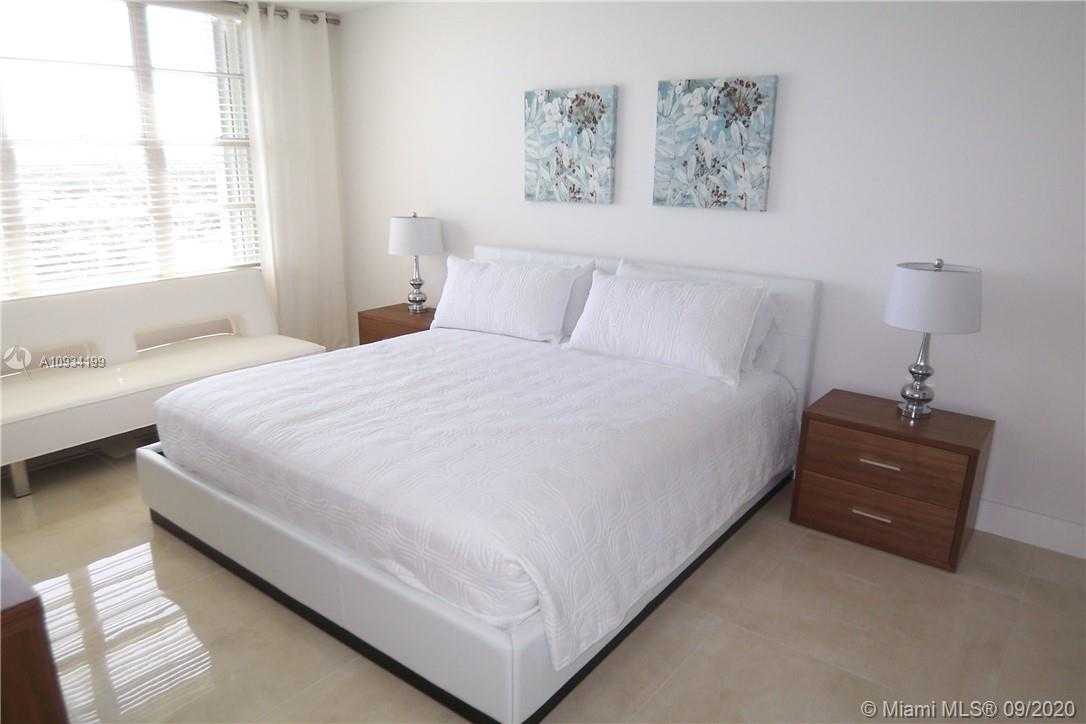 Small Image of 5161 COLLINS AV #806, Miami Beach Number 22