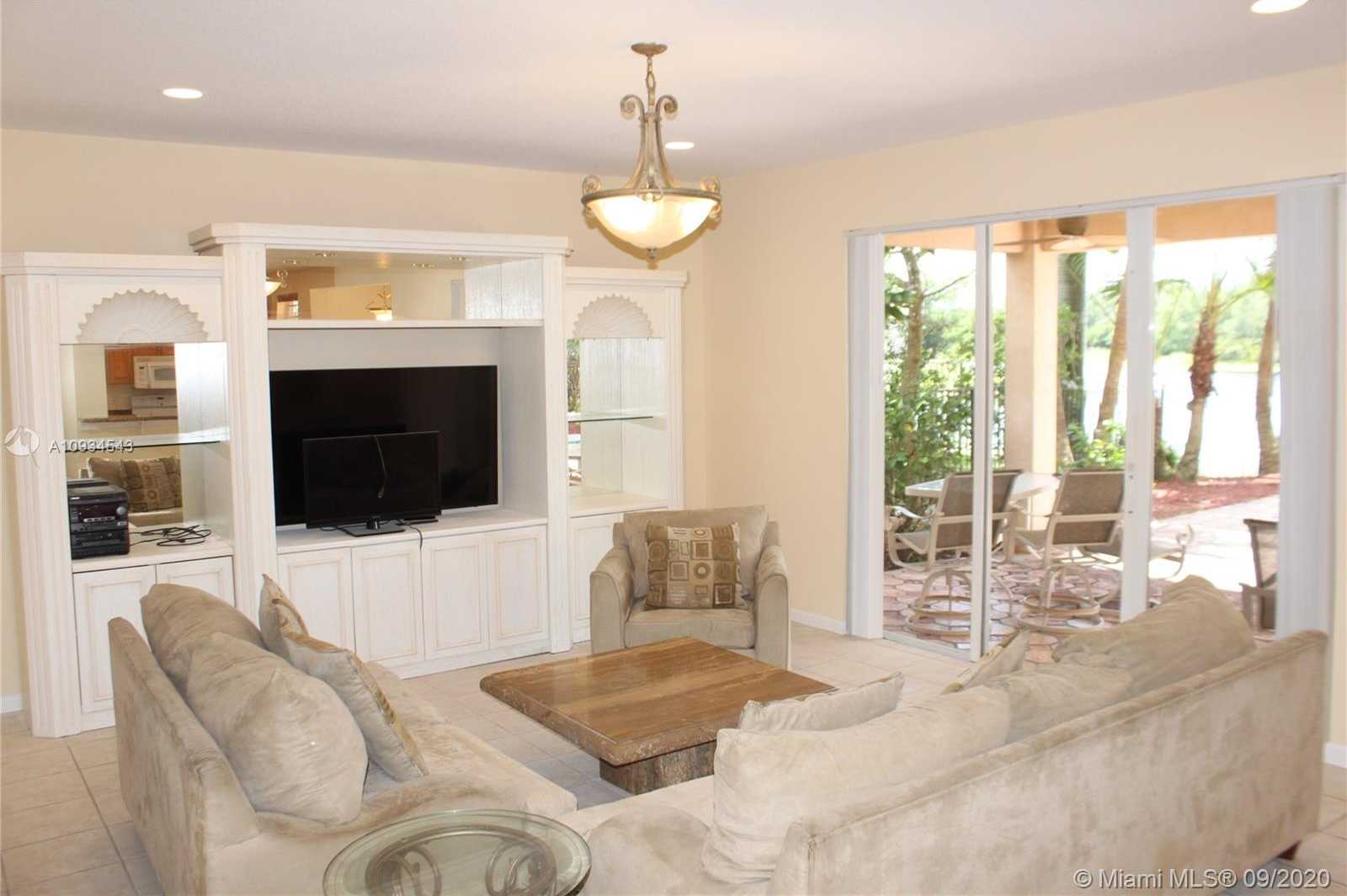 Small Image of 2568 JARDIN PL #2568, Weston Number 14