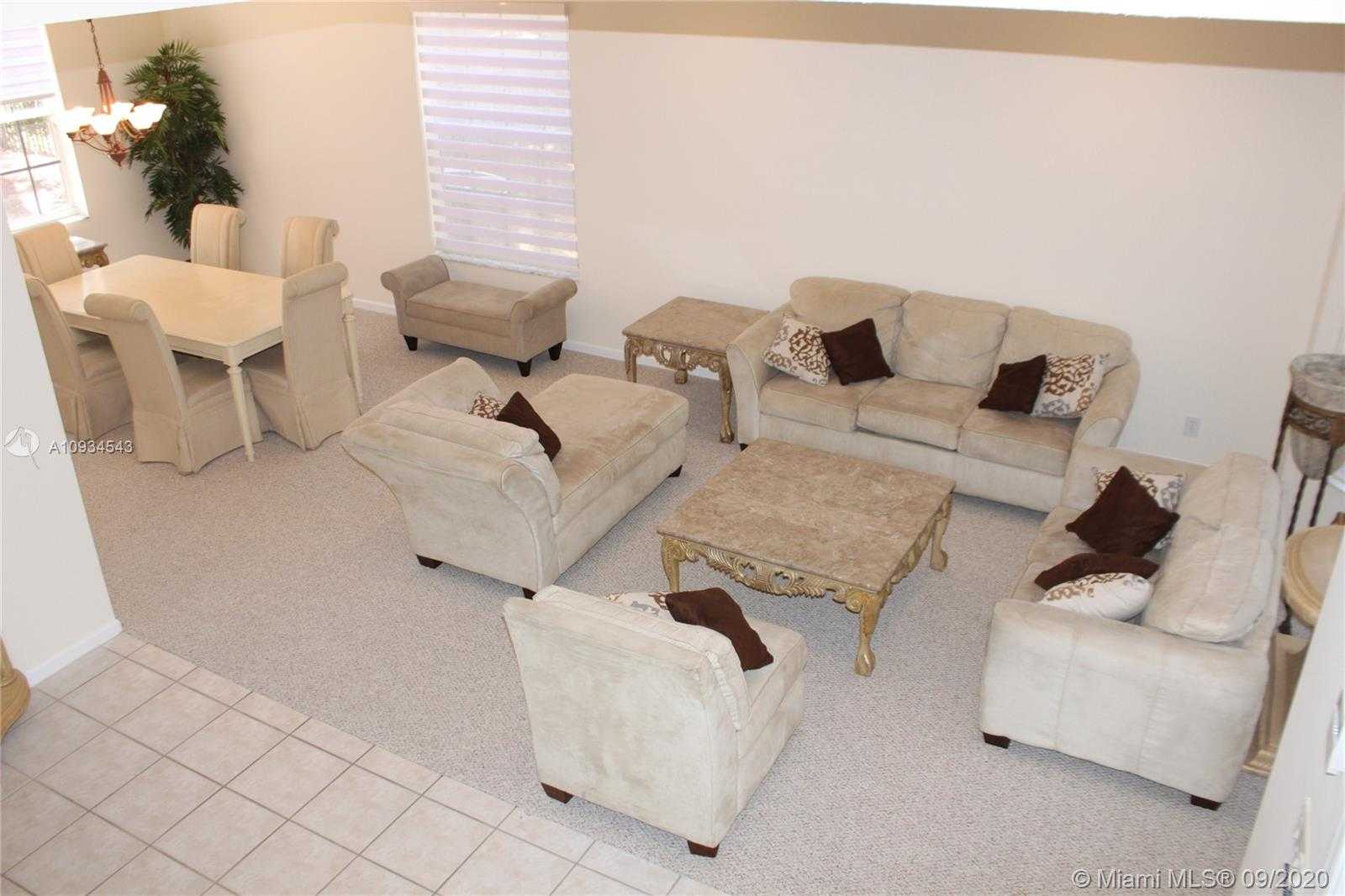 Small Image of 2568 JARDIN PL #2568, Weston Number 8