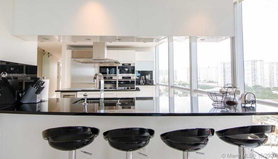 Small Image of 17121 COLLINS AVE #1108, Sunny Isles Beach Number 9