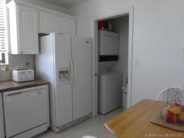 Small Image of 100 OCEAN TRAIL WAY #501, Jupiter Number 11