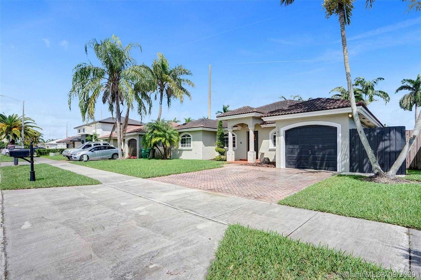 Small Image of 14221 SOUTH WEST 160TH TER, Miami Number 44