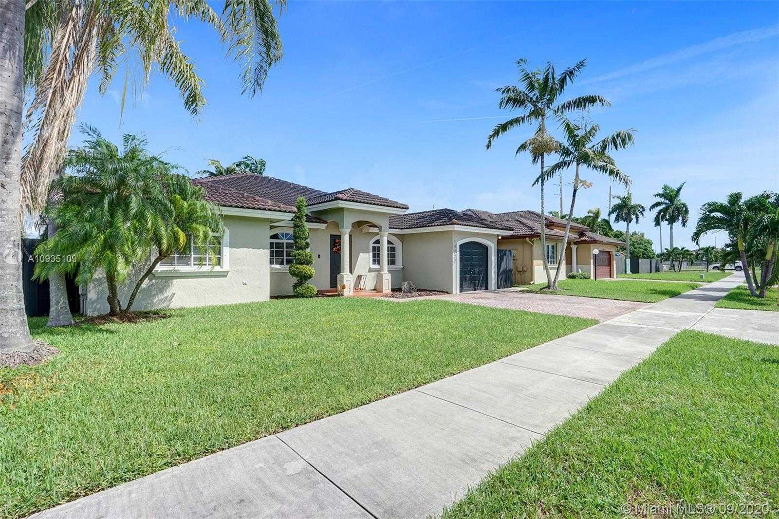 Small Image of 14221 SOUTH WEST 160TH TER, Miami Number 45