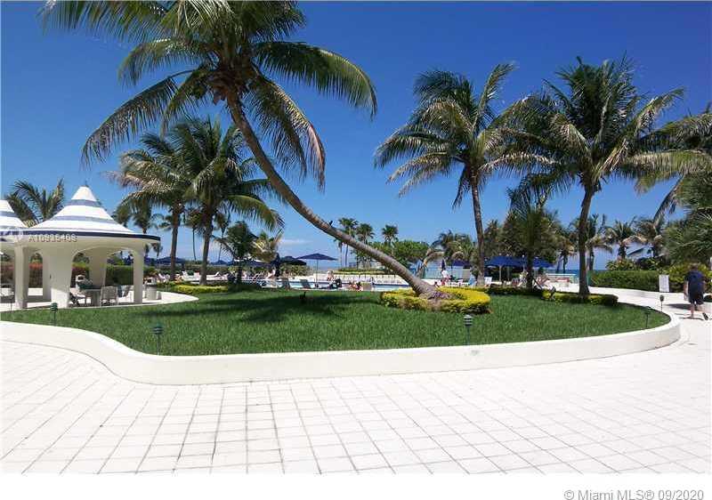 Small Image of 5161 Collins Ave, Miami Beach, FL 33140, USA Number 27