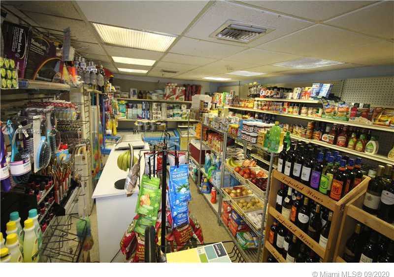 Small Image of 5161 Collins Ave, Miami Beach, FL 33140, USA Number 40