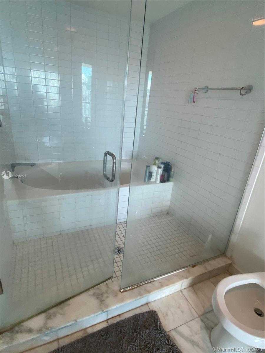 Small Image of 888 BISCAYNE BLVD #3302, Miami Number 19
