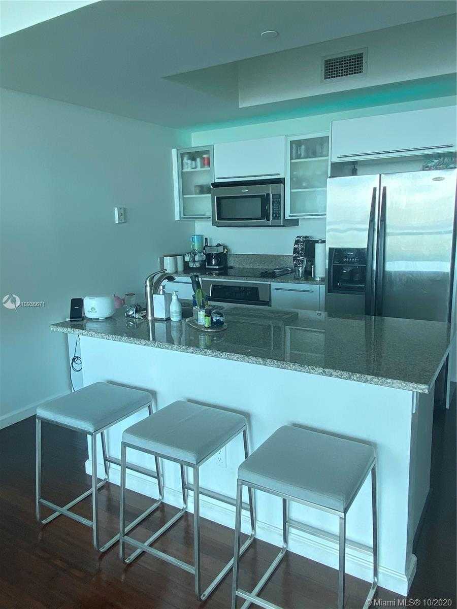 Small Image of 888 BISCAYNE BLVD #3302, Miami Number 21