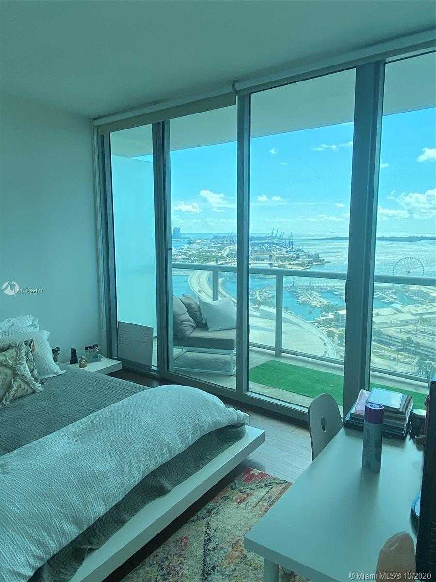 Small Image of 888 BISCAYNE BLVD #3302, Miami Number 9