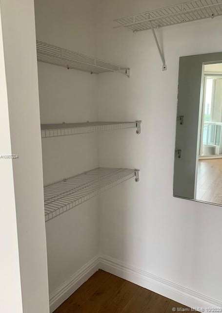Small Image of 21205 YACHT CLUB DR #1204, Aventura Number 33