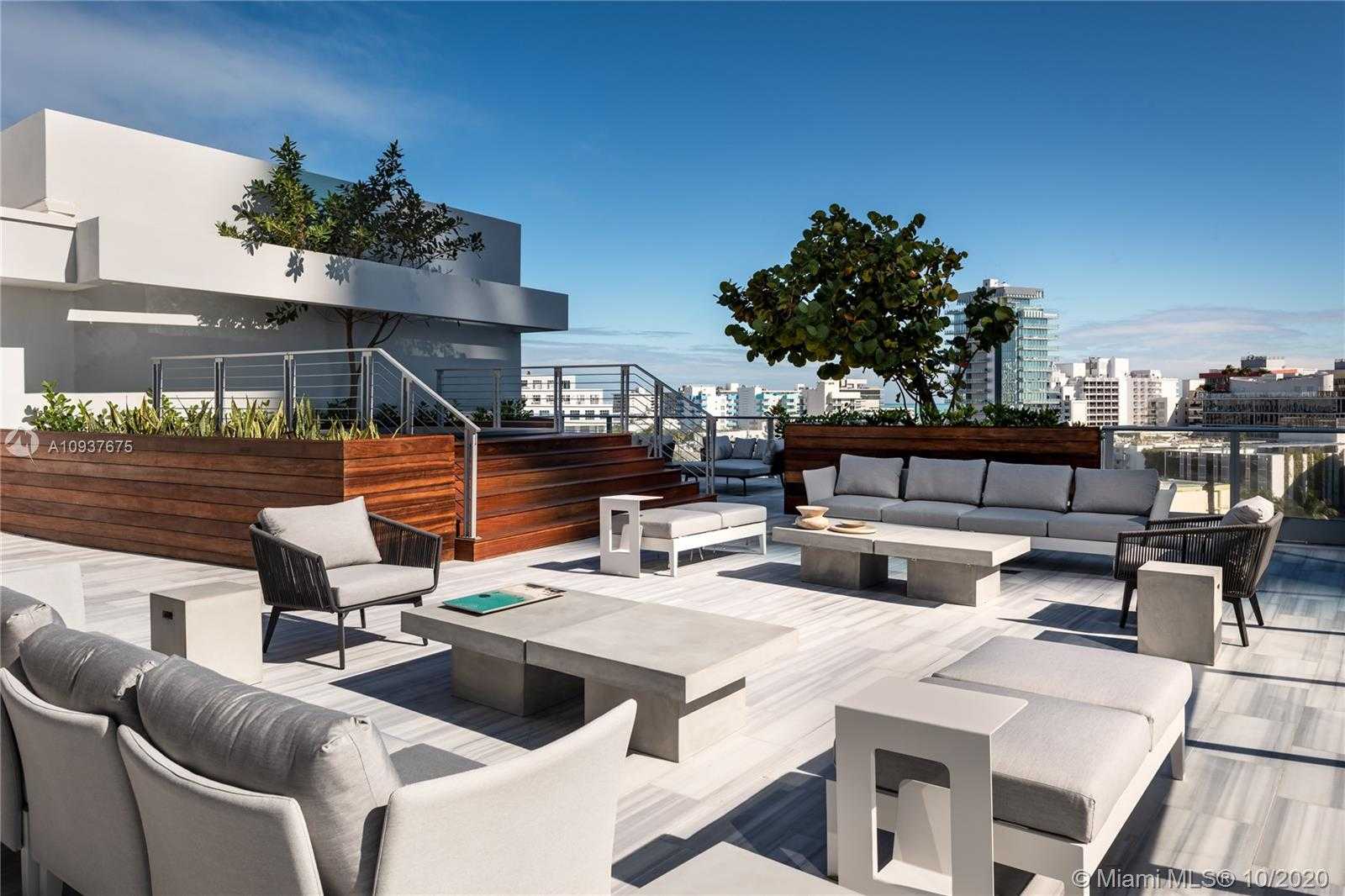 Small Image of 801 South Pointe Dr, Miami Beach, FL 33139, USA Number 22