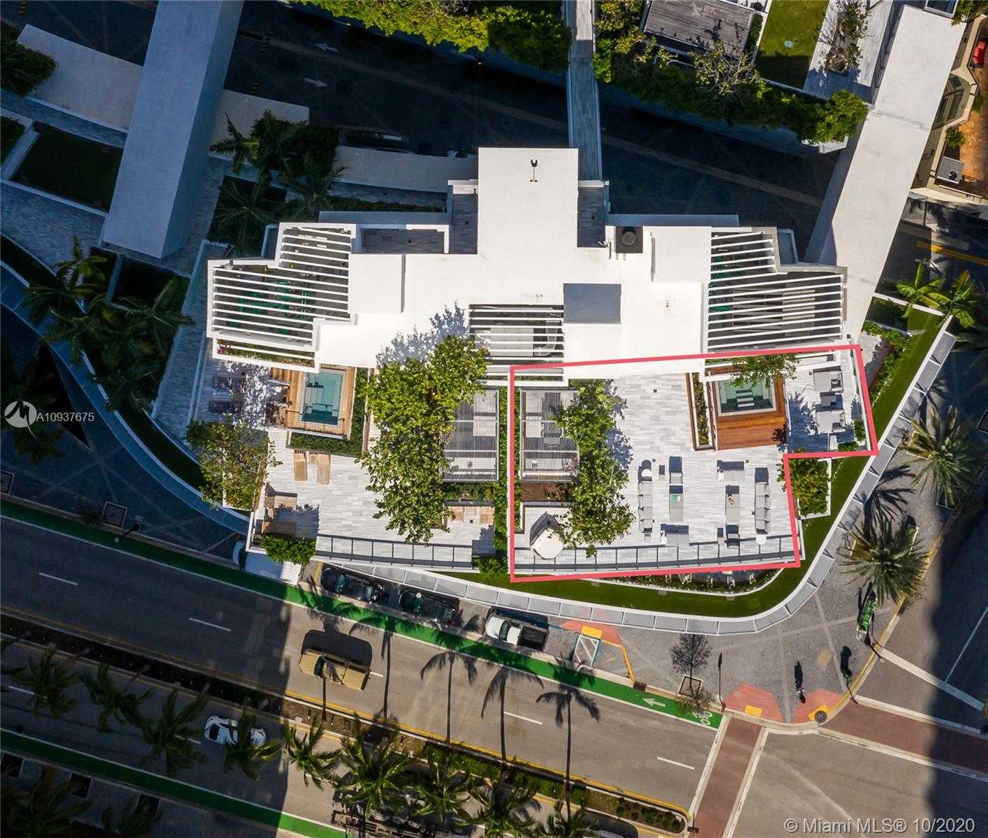 Small Image of 801 South Pointe Dr, Miami Beach, FL 33139, USA Number 32