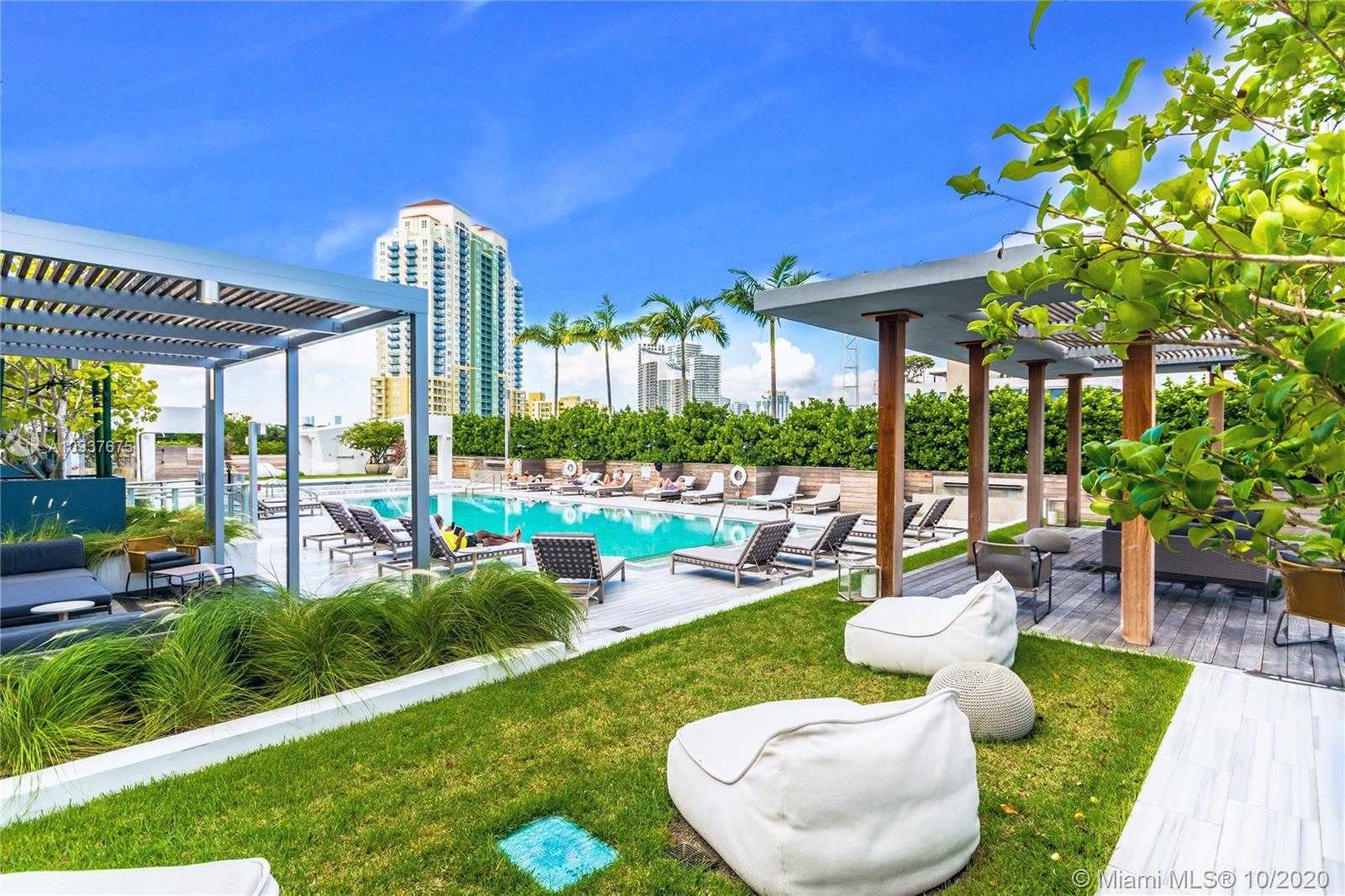 Small Image of 801 South Pointe Dr, Miami Beach, FL 33139, USA Number 39