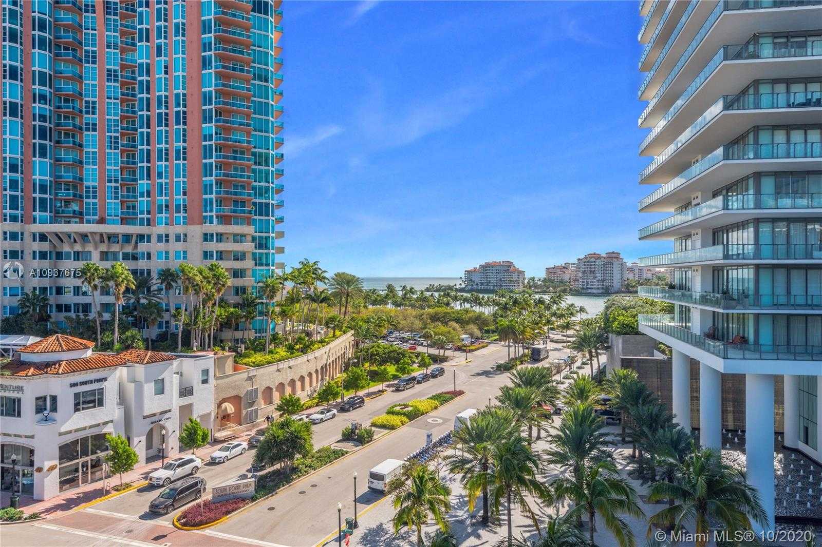 Small Image of 801 South Pointe Dr, Miami Beach, FL 33139, USA Number 4