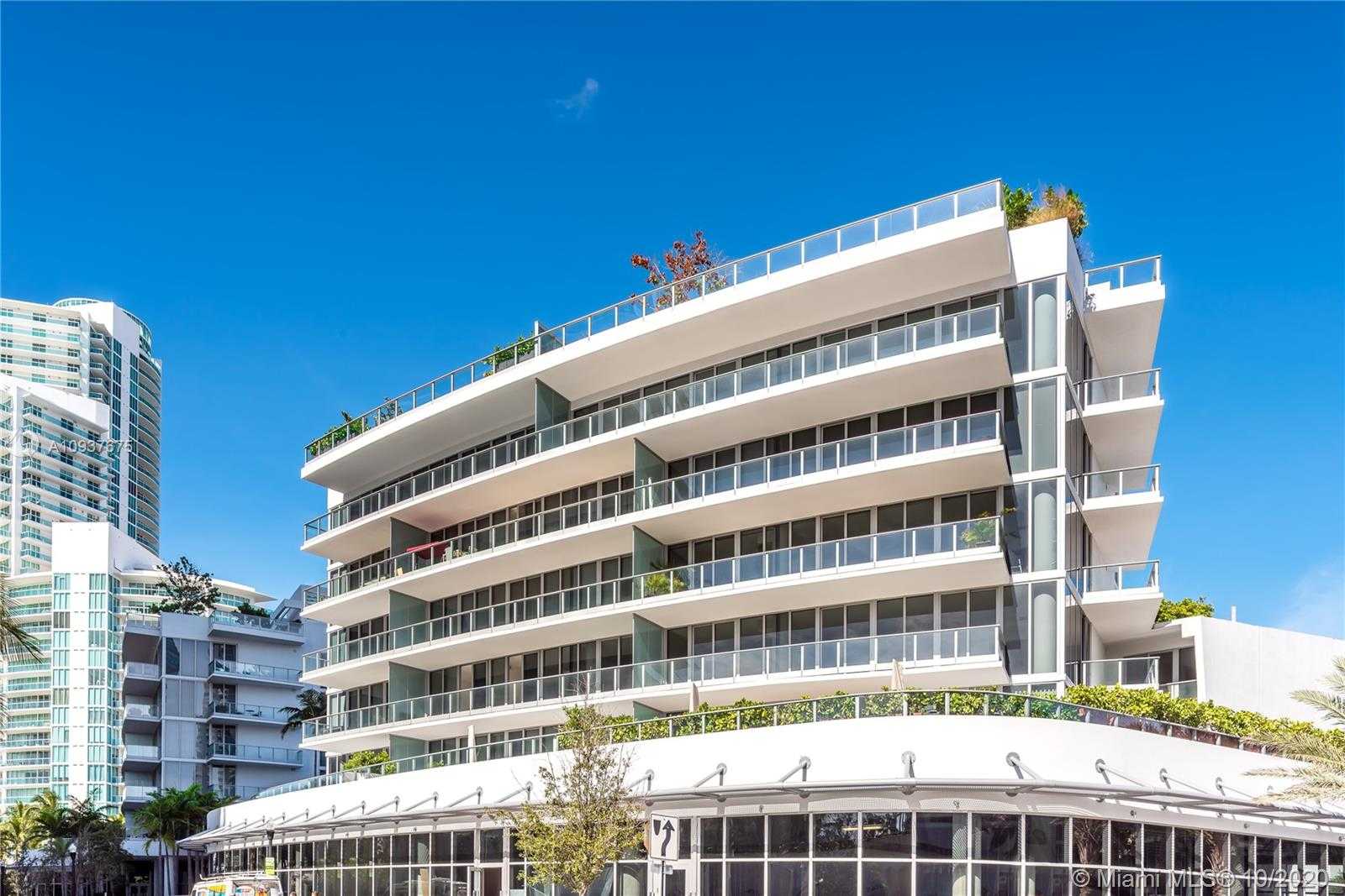 Small Image of 801 South Pointe Dr, Miami Beach, FL 33139, USA Number 41