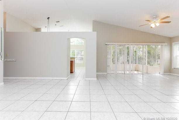 Small Image of 5202 NORTH WEST 54TH AVE, Coconut Creek Number 12