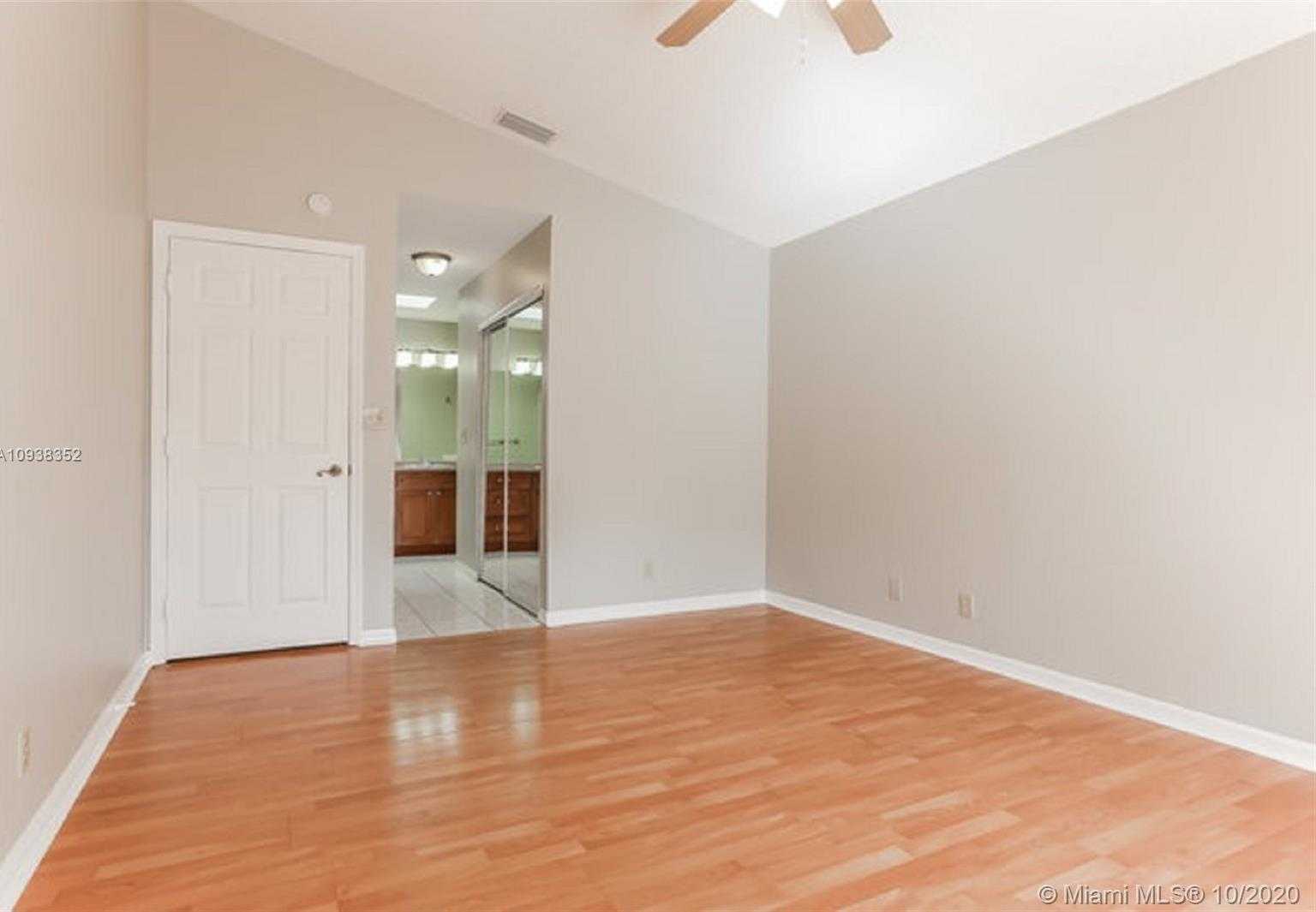 Small Image of 5202 NORTH WEST 54TH AVE, Coconut Creek Number 7
