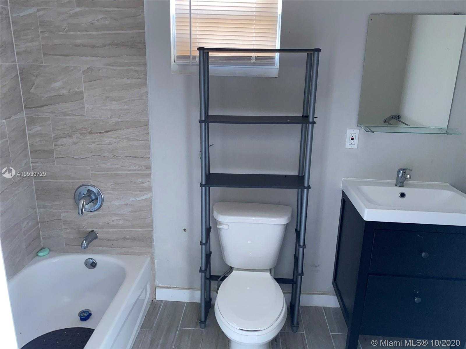 Small Image of 1035 NORTH WEST 5TH ST, Miami Number 19