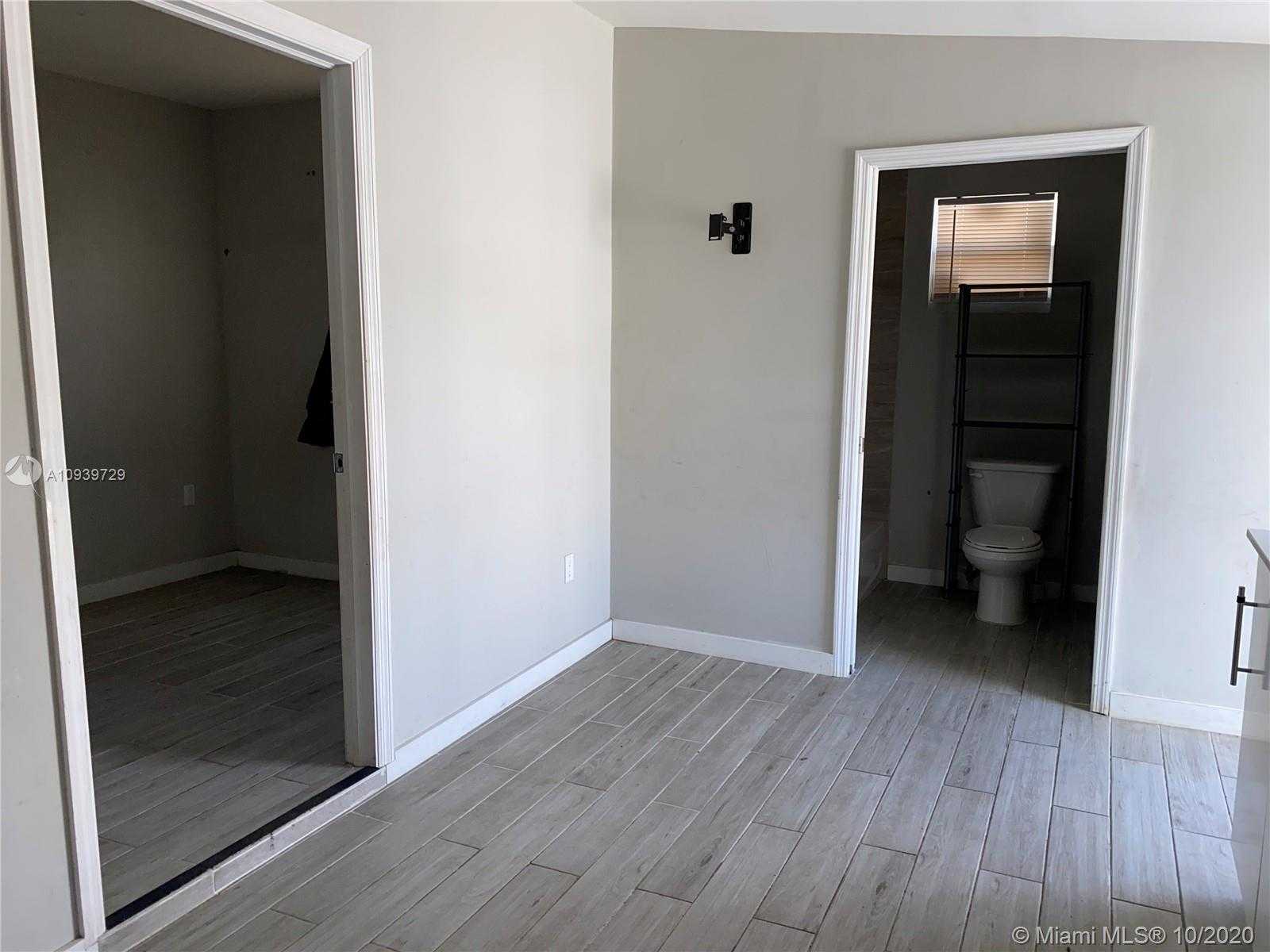 Small Image of 1035 NORTH WEST 5TH ST, Miami Number 4