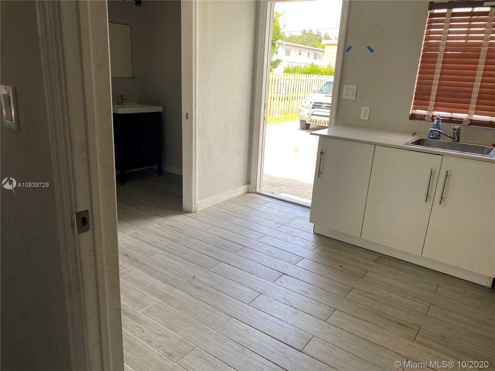Small Image of 1035 NORTH WEST 5TH ST, Miami Number 5