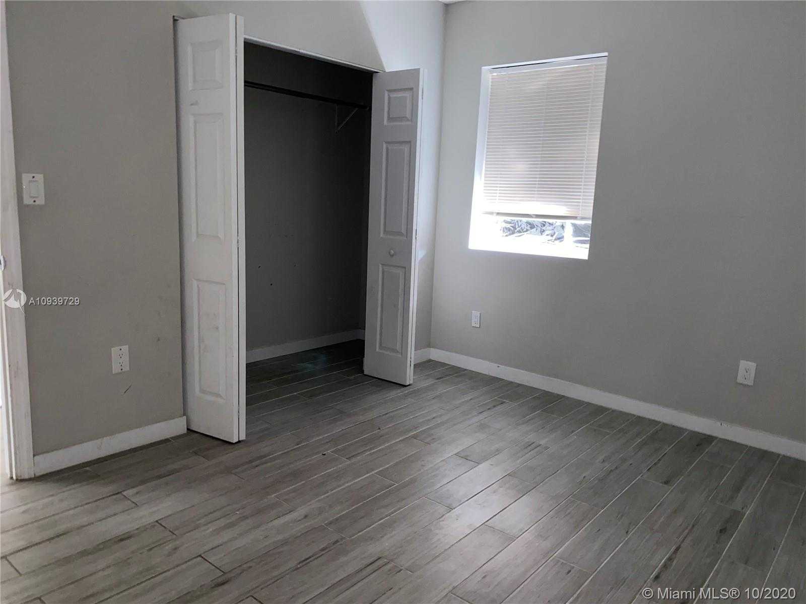 Small Image of 1035 NORTH WEST 5TH ST, Miami Number 7