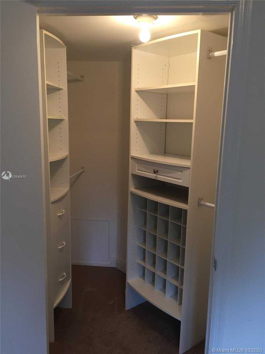 Small Image of 20000 EAST COUNTRY CLUB DR #302, Aventura Number 15