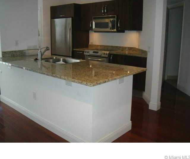 Small Image of 20000 EAST COUNTRY CLUB DR #302, Aventura Number 6
