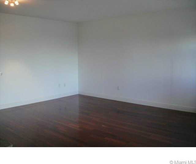 Small Image of 20000 EAST COUNTRY CLUB DR #302, Aventura Number 9