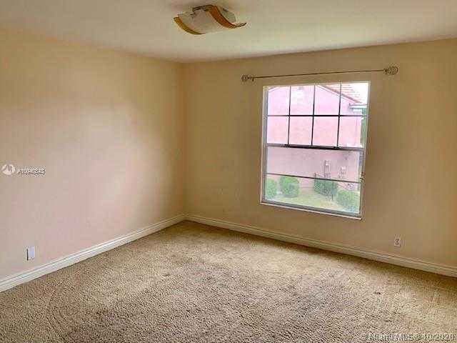 Small Image of 7630 LIVE OAK DR #7630, Coral Springs Number 10
