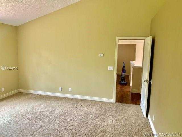 Small Image of 7630 LIVE OAK DR #7630, Coral Springs Number 12