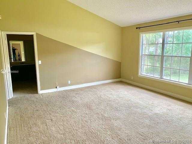 Small Image of 7630 LIVE OAK DR #7630, Coral Springs Number 16