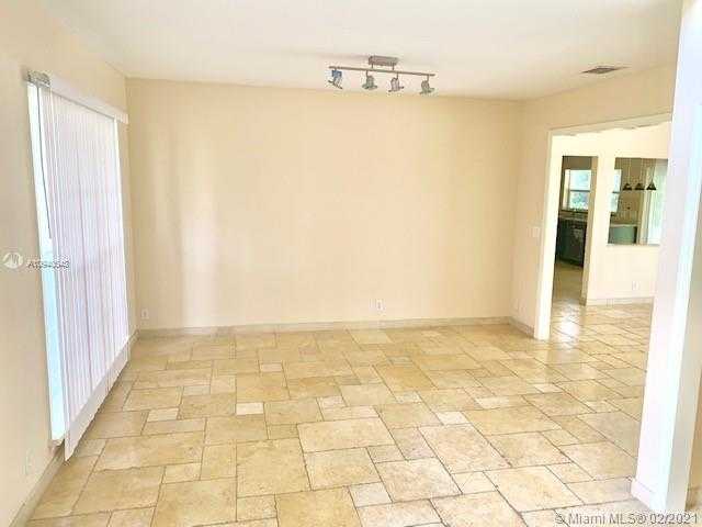 Small Image of 7630 LIVE OAK DR #7630, Coral Springs Number 7