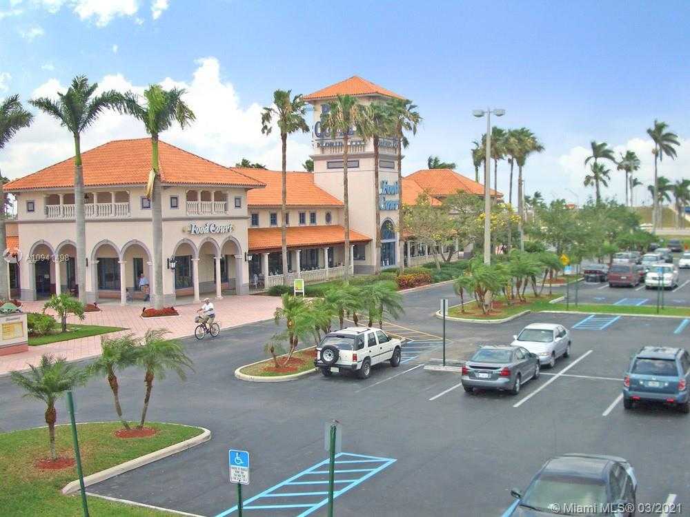 Small Image of 19491 SOUTH WEST 210TH ST, Miami Number 34