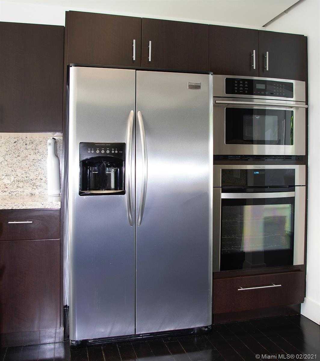 Small Image of 3880 HARDIE AVE, Miami Number 18
